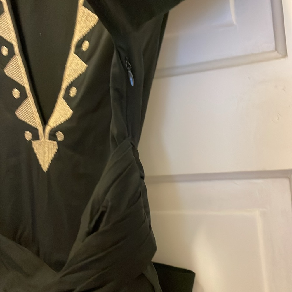 Bizz Dress - Picture 4 of 6